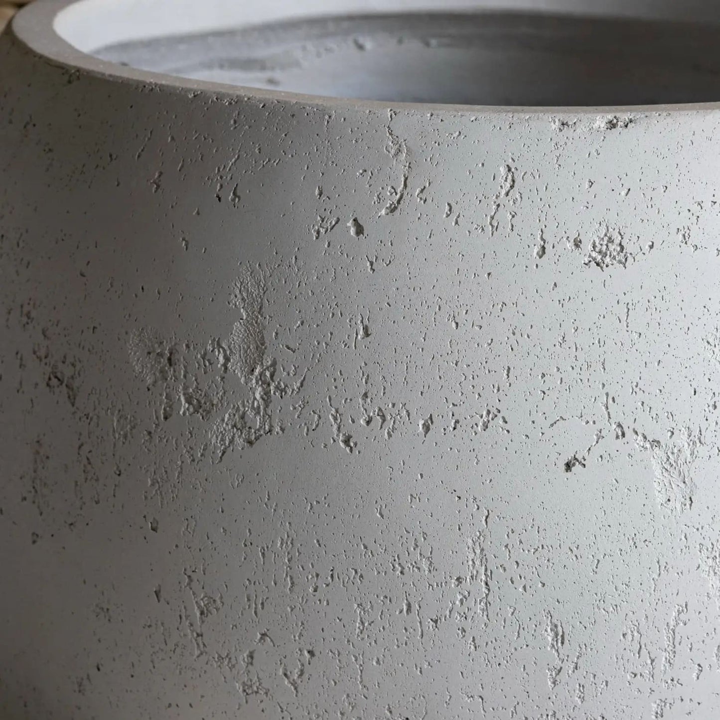 Orbello | White Mist – 35cm Medium Concrete Sphere Planter – 25L Round Plant Pot