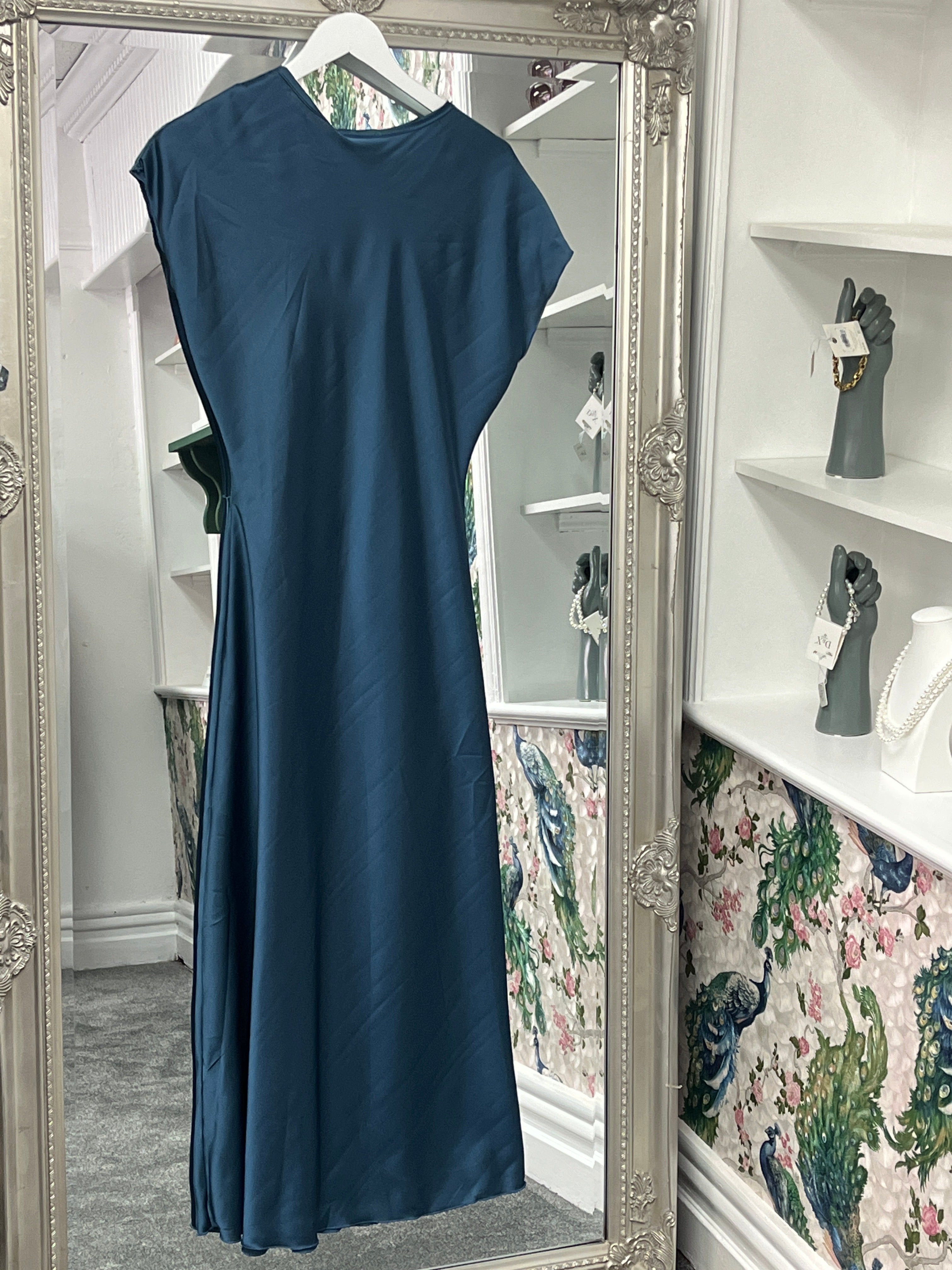 Luxtyle Knot Detail Dress – One Size Fits 8–14