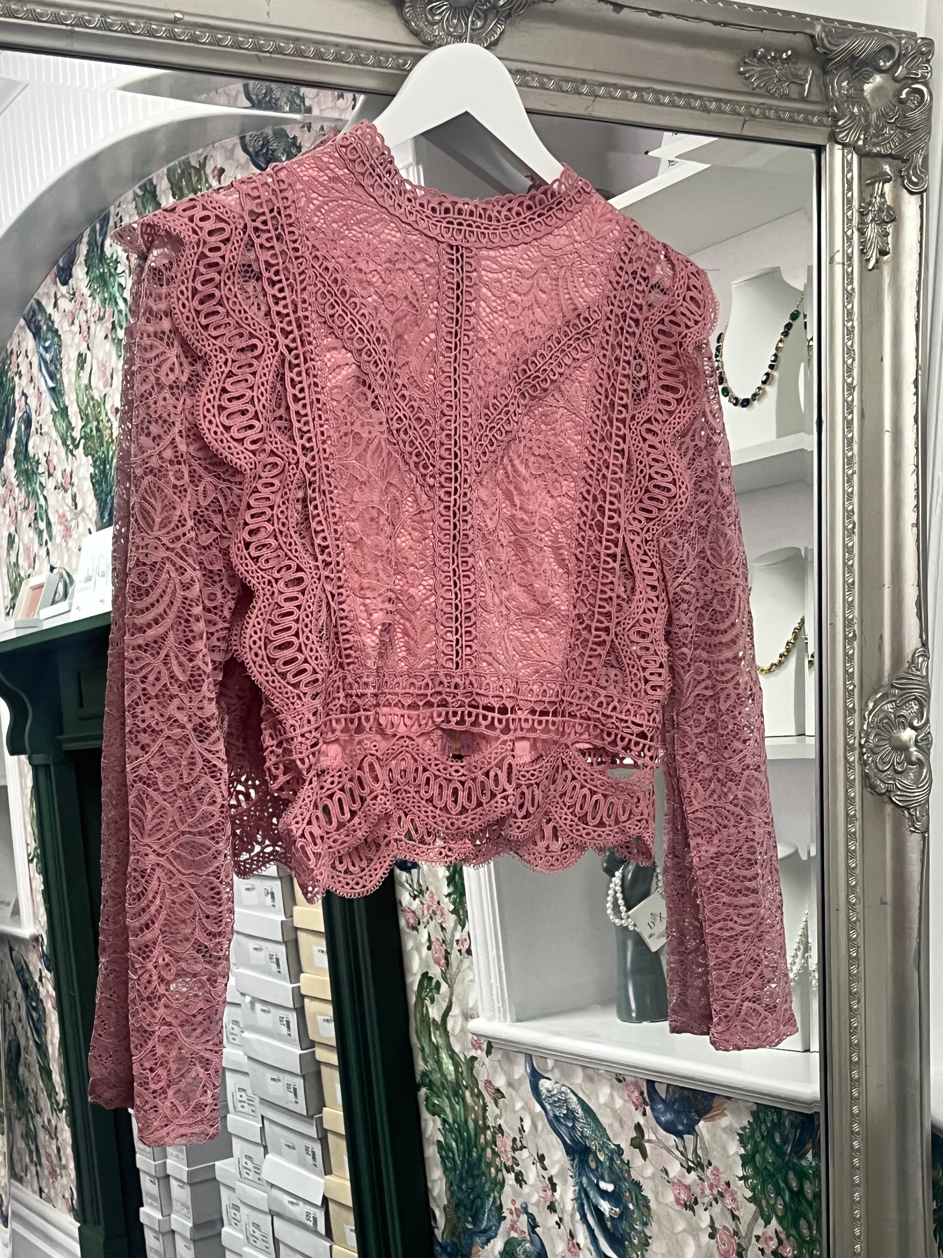 Luxtyle Cropped Long Sleeve Lace Top – One Size (Fits 8–14)