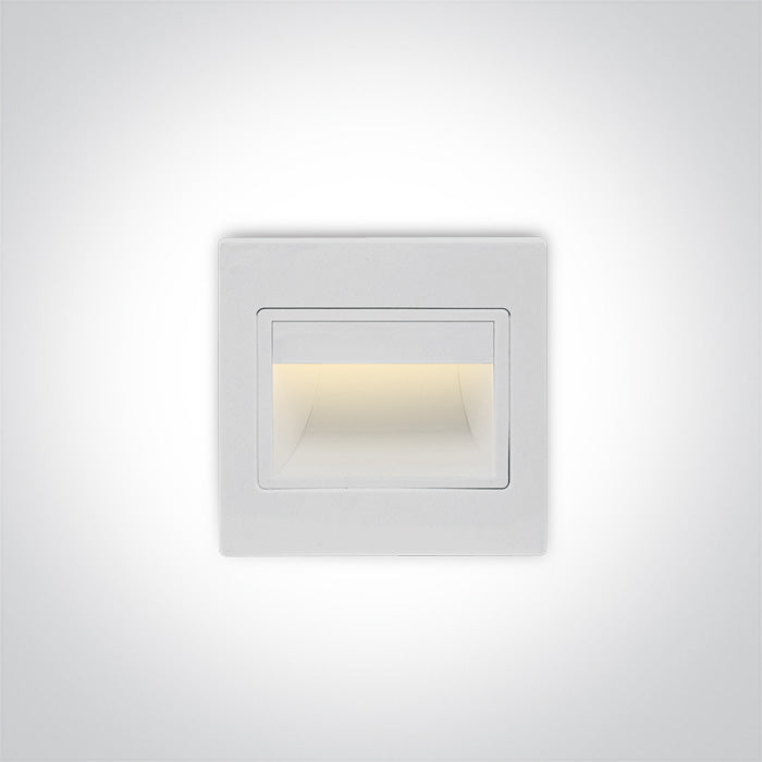 Indoor Square Wall Recessed - 68007- 1,5 W Wall recessed LED light, ideal for step and corridor illumination  Supplied complete with non-dimmable LED driver