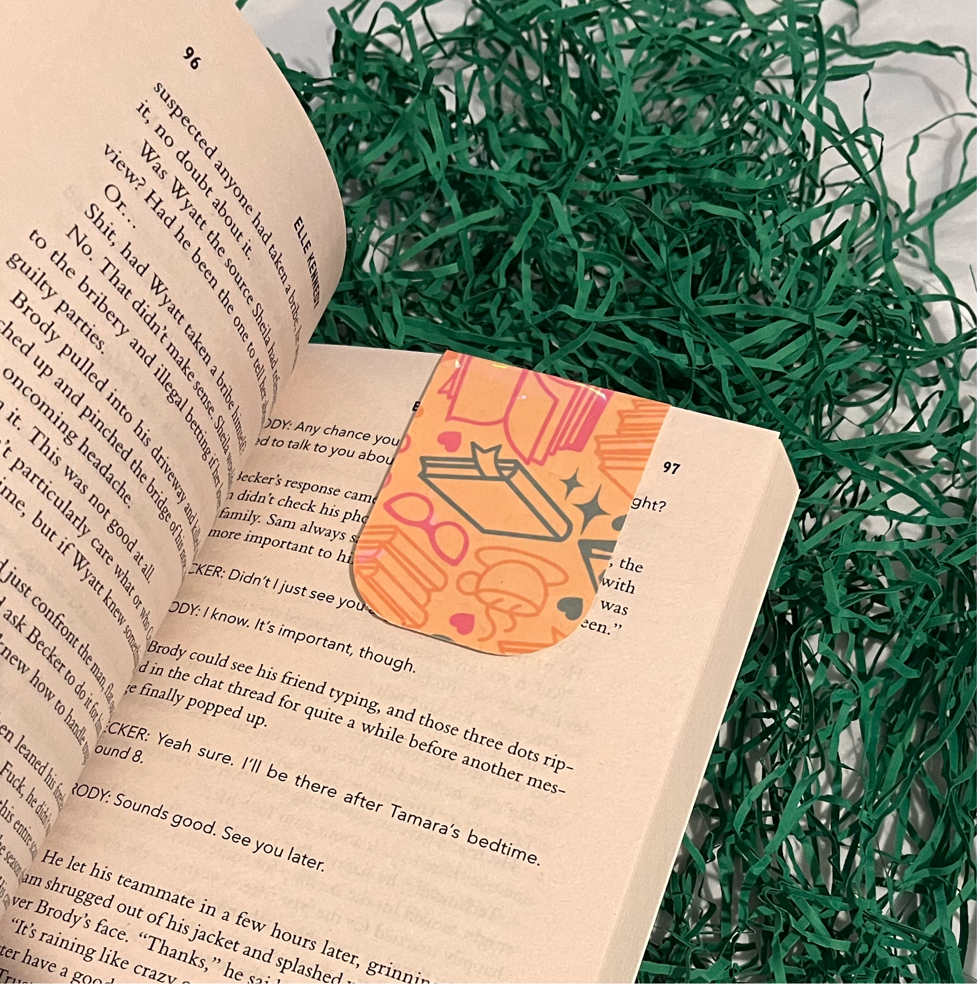 Booklover magnetic bookmark