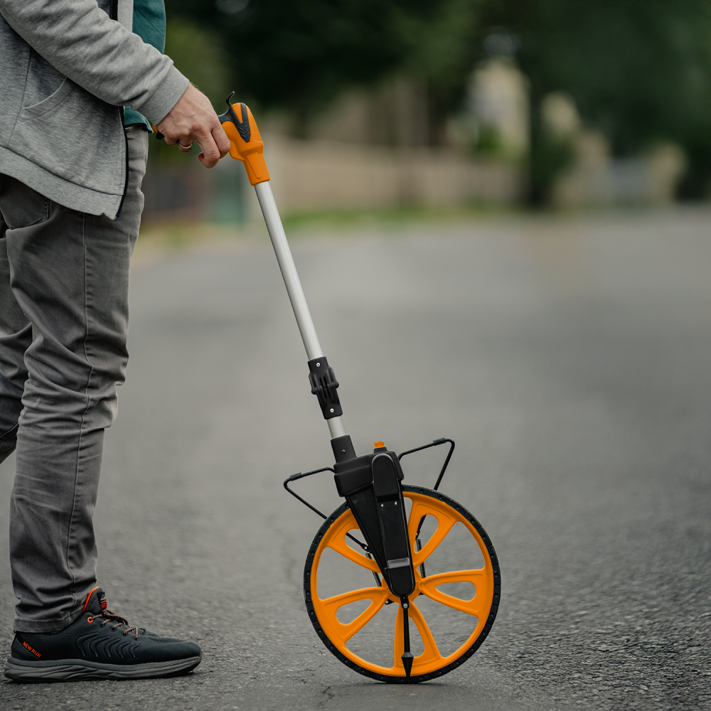Measuring Wheel with Mechanical Counter and Folding Handle