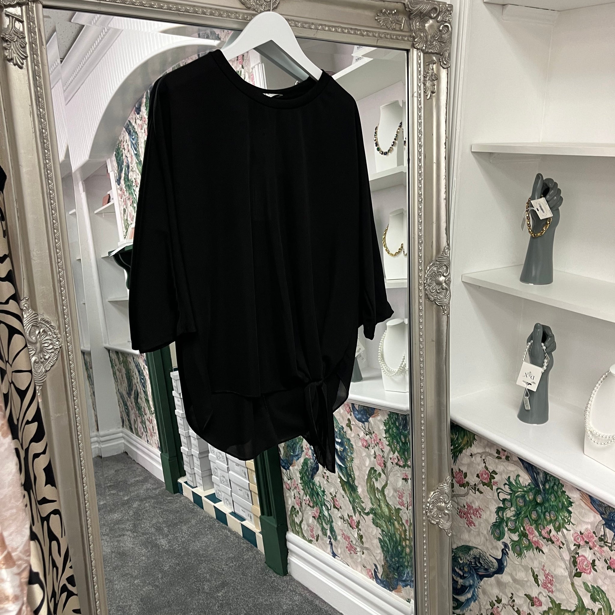 Black Front Tie Knot Waist Top – One Size Fits UK 8–16