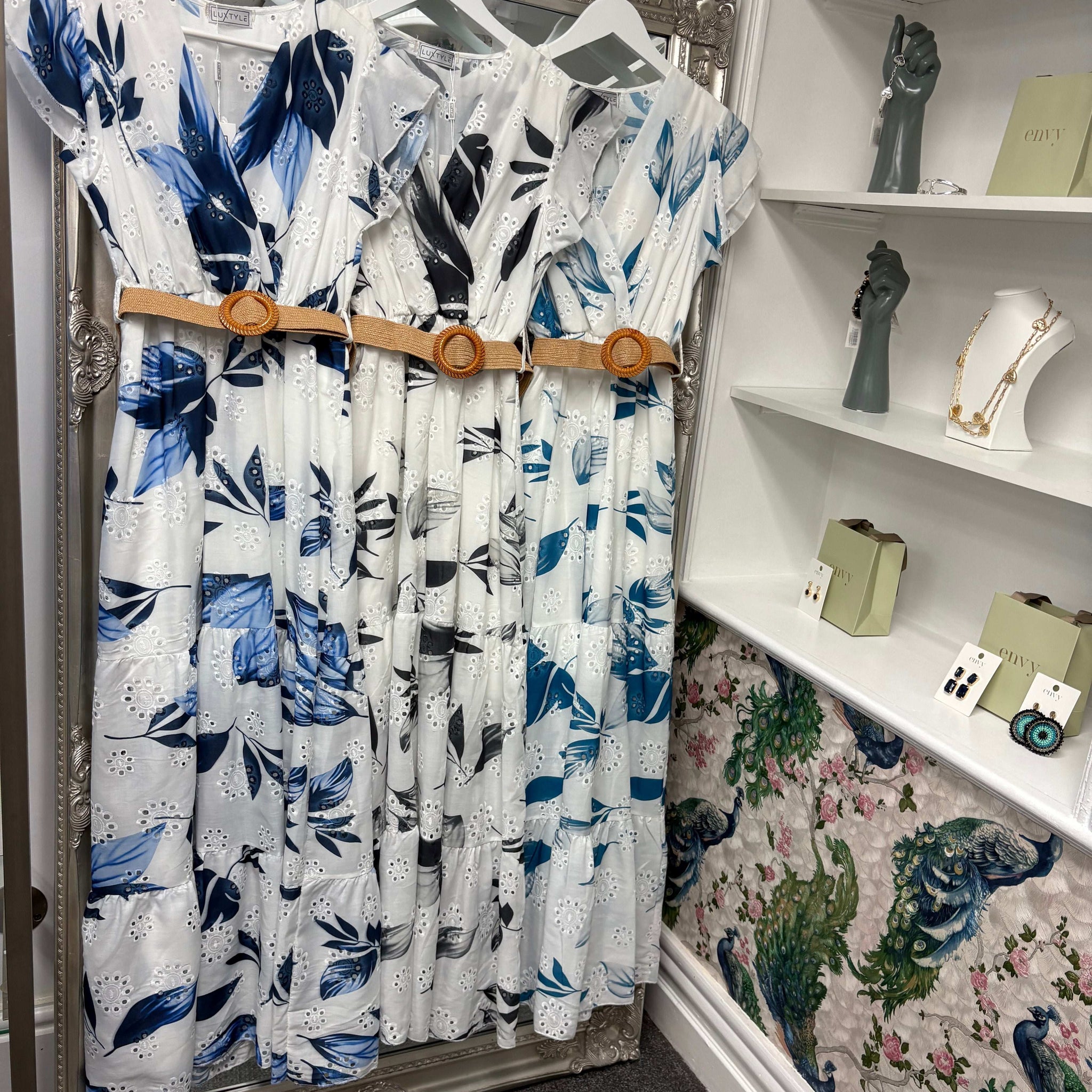 Luxtyle White Flower Dress | Floral Print | One Size 8–14