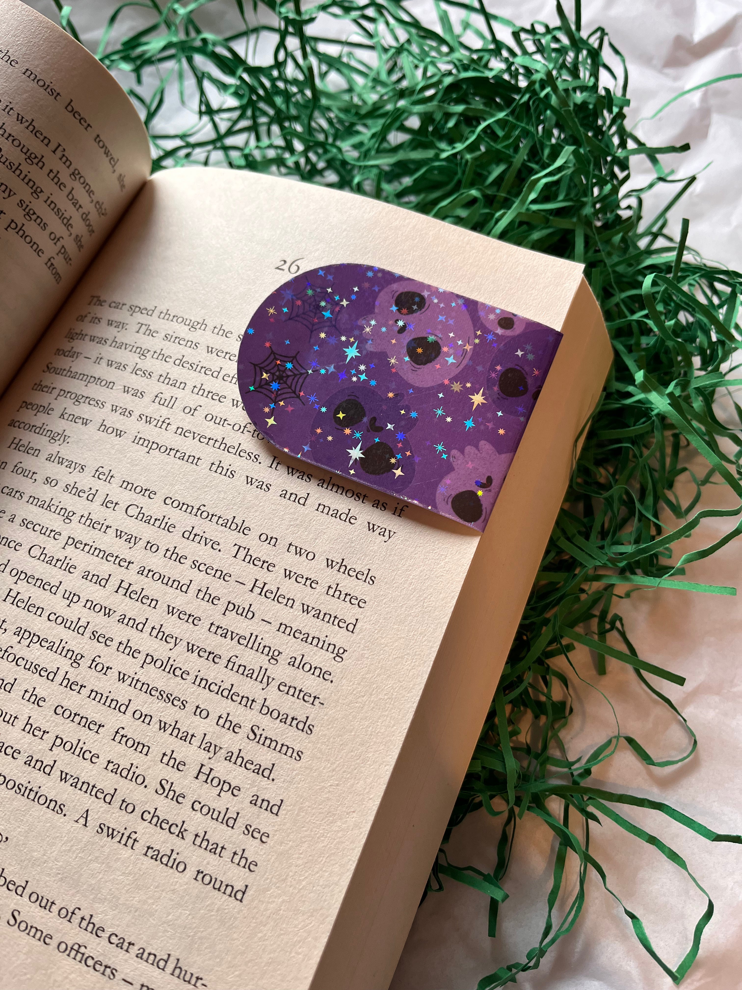 Purple Skulls magnetic bookmark