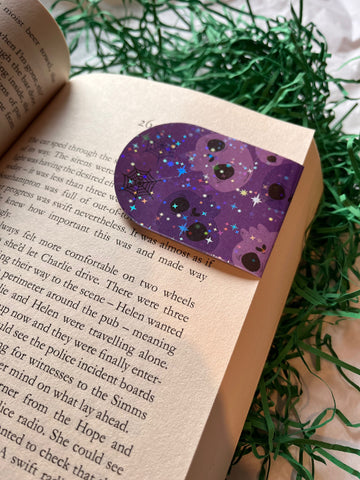 Purple Skulls magnetic bookmark