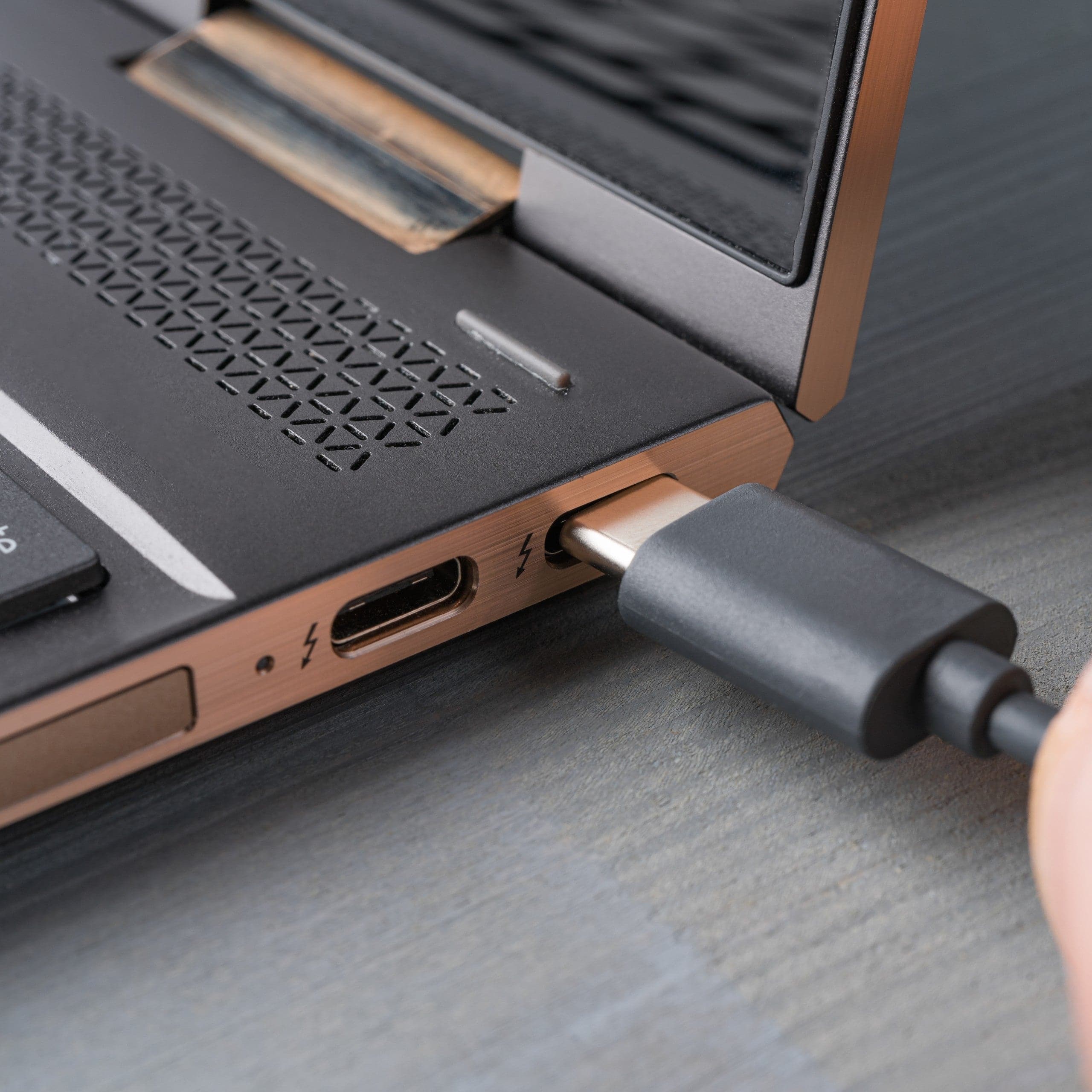 Maplin USB-C to USB-C 3.2 Gen2 100W 10Gbps Super Speed Cable - Black, 1m