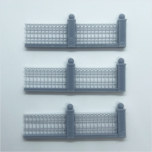 OO Scale | Ready to Paint | Brick Wall with Railings - Style 3 (3 pack)
