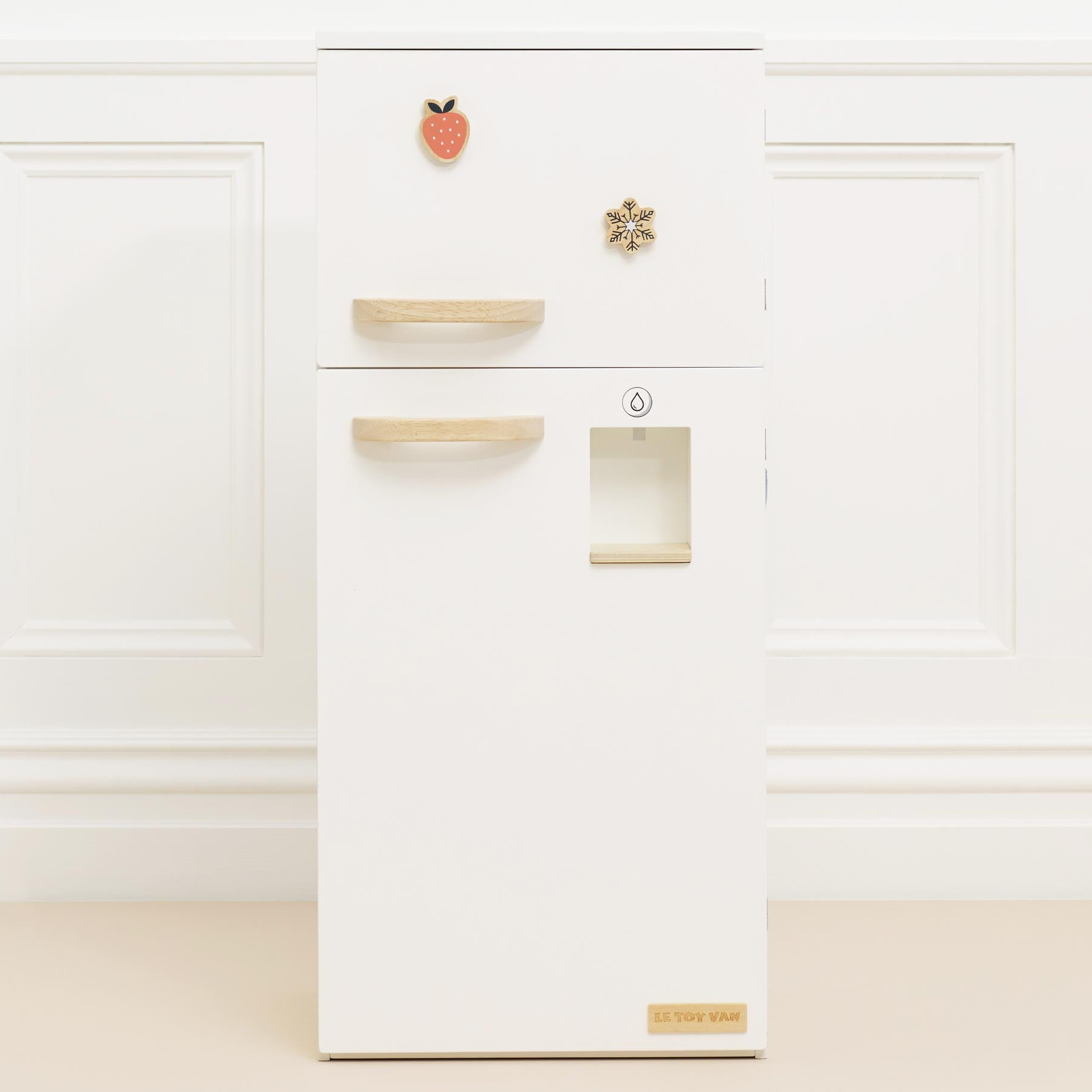 Kitchen Freestanding Fridge Freezer