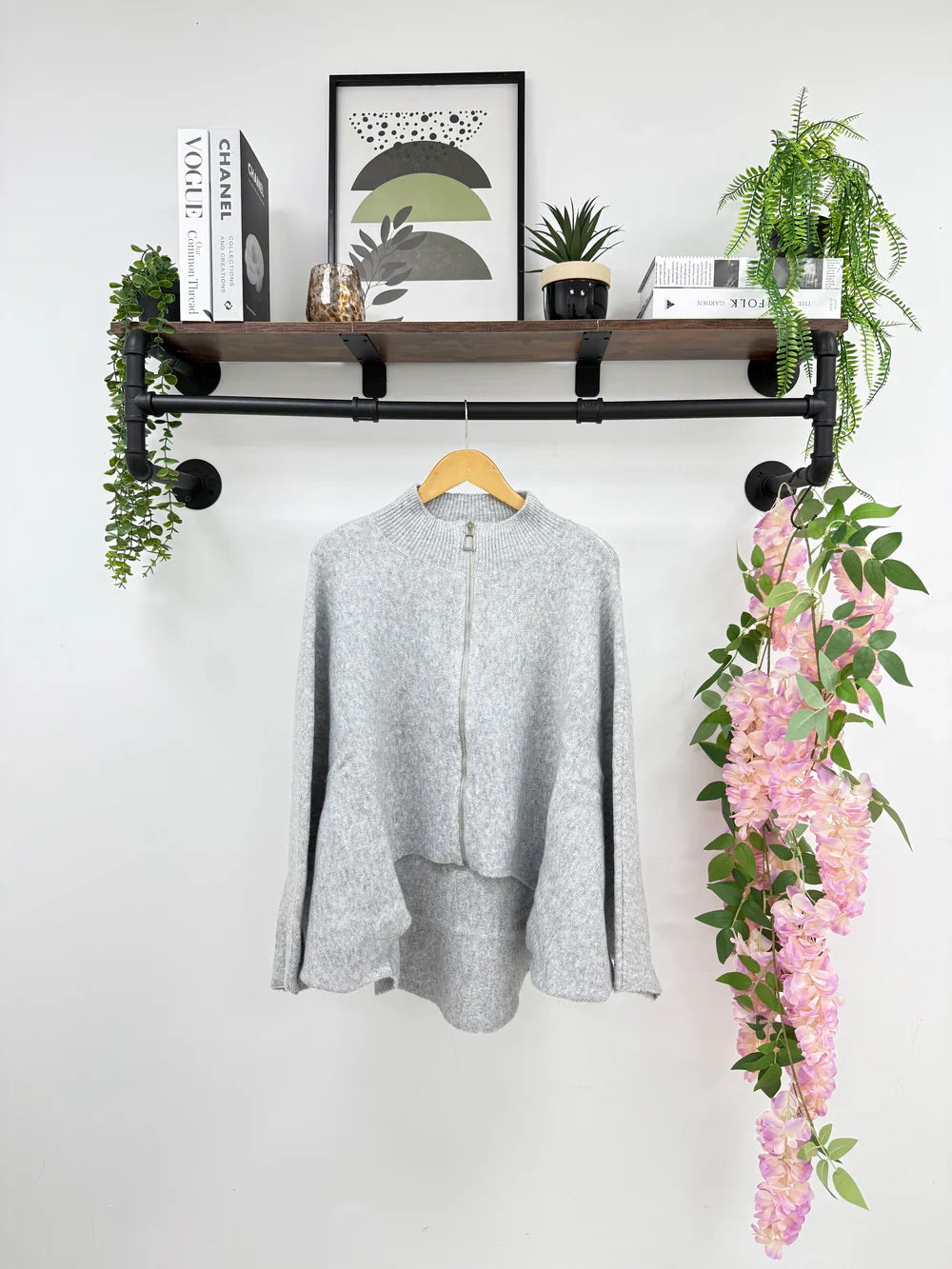 Zip Knitted Highlow Cardigan – One Size UK 8–18