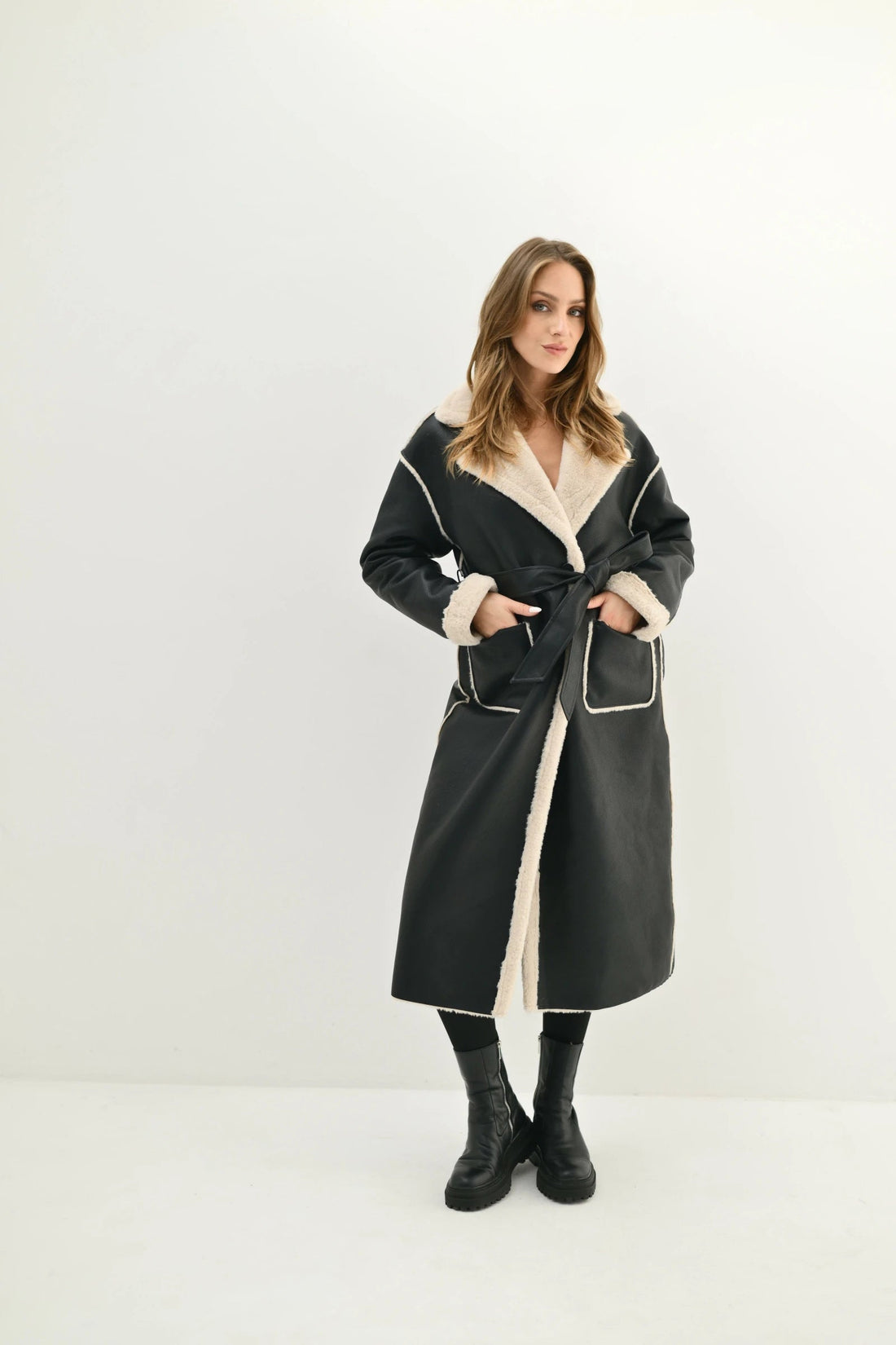 ARCTIC - Faux fur lined coat with adjustable belt