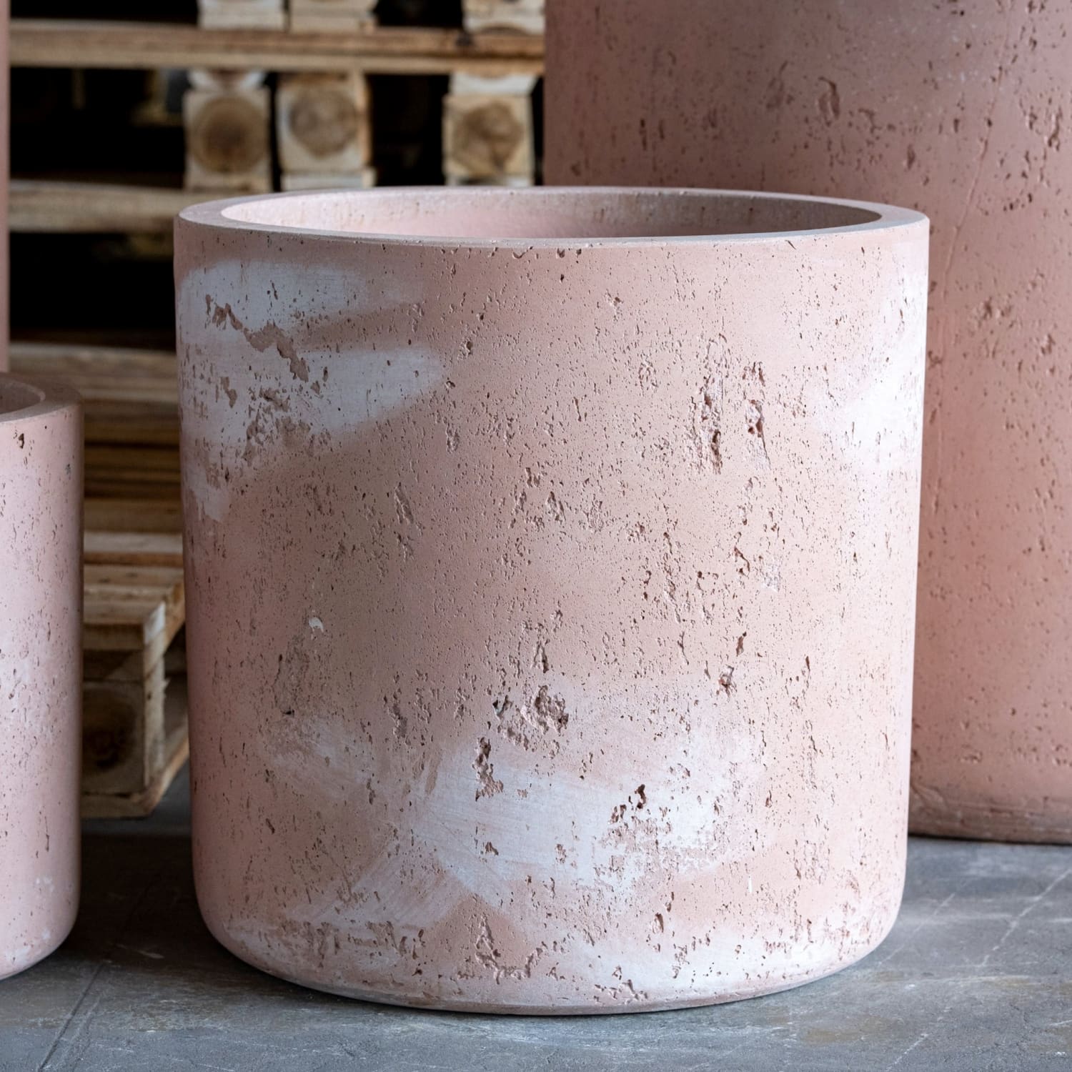 Aurella | Blushstone – 40cm Large Concrete Cylinder Planter – 34L Round Plant Pot