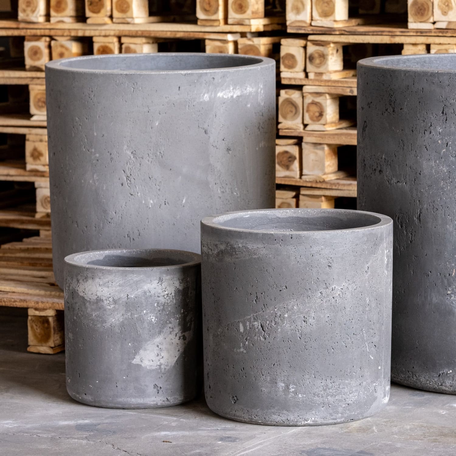 Aurella | Onyx Dusk – 100cm XXL Concrete Cylinder Planter – 621L Round Plant Pot