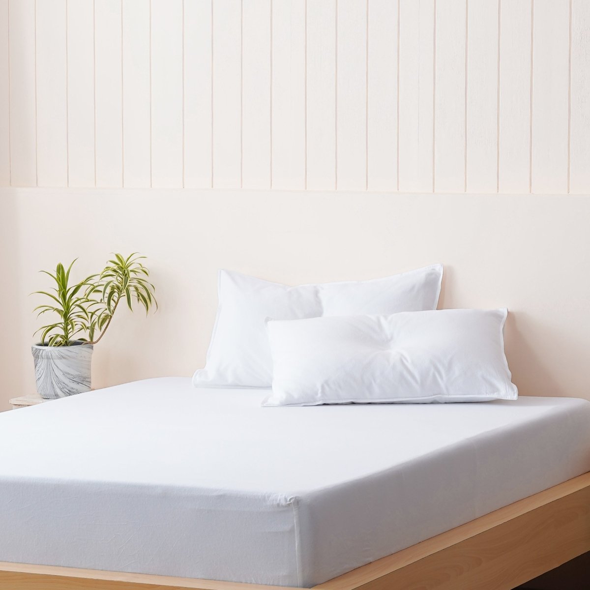 Bella Flanellette (Brushed Cotton) - White Fitted Sheet