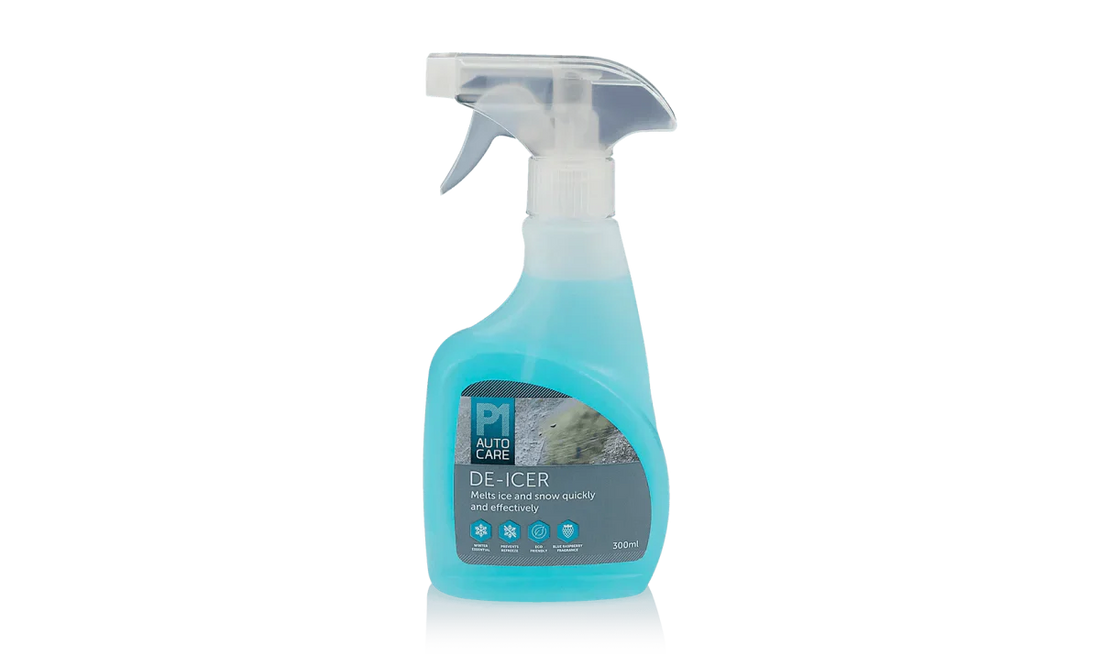Car Winter Kit De-Icer Trigger 300ml, 3x Screenwash Pods, 1x Ice Scraper