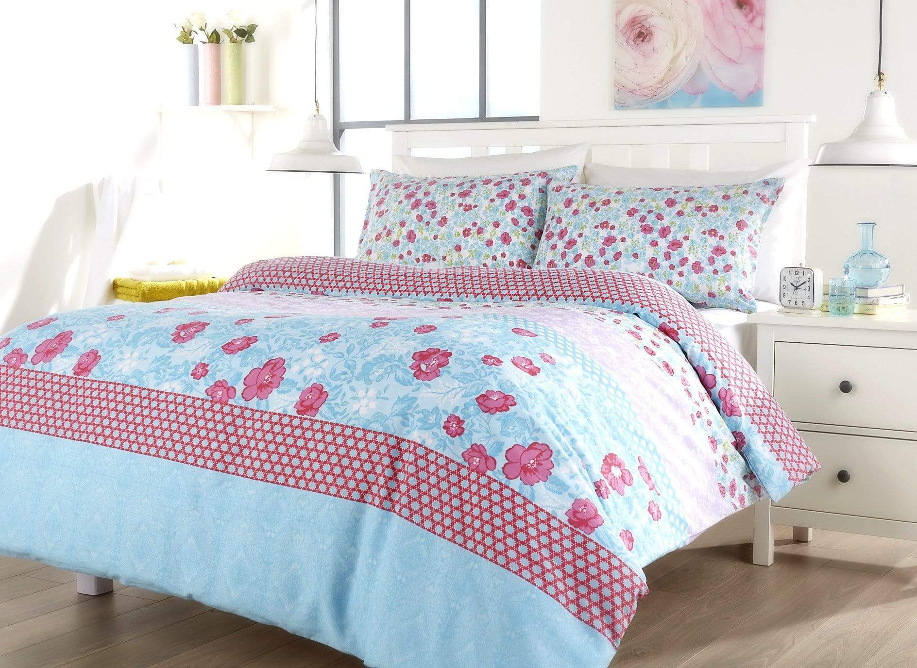 Chelsea Floral Duvet Set Luxurious Cotton-Rich Bedding in Single Double King Super King Sizes Comfortable Durable and Ideal for Master and Guest Rooms by OLIVIA ROCCO