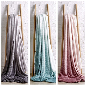 Chevron Ombre Effect Luxurious Oversized Throw Blanket Chunky Soft Fleece for Sofa or Bed All-Season Comfort in Calming Colours by OLIVIA ROCCO
