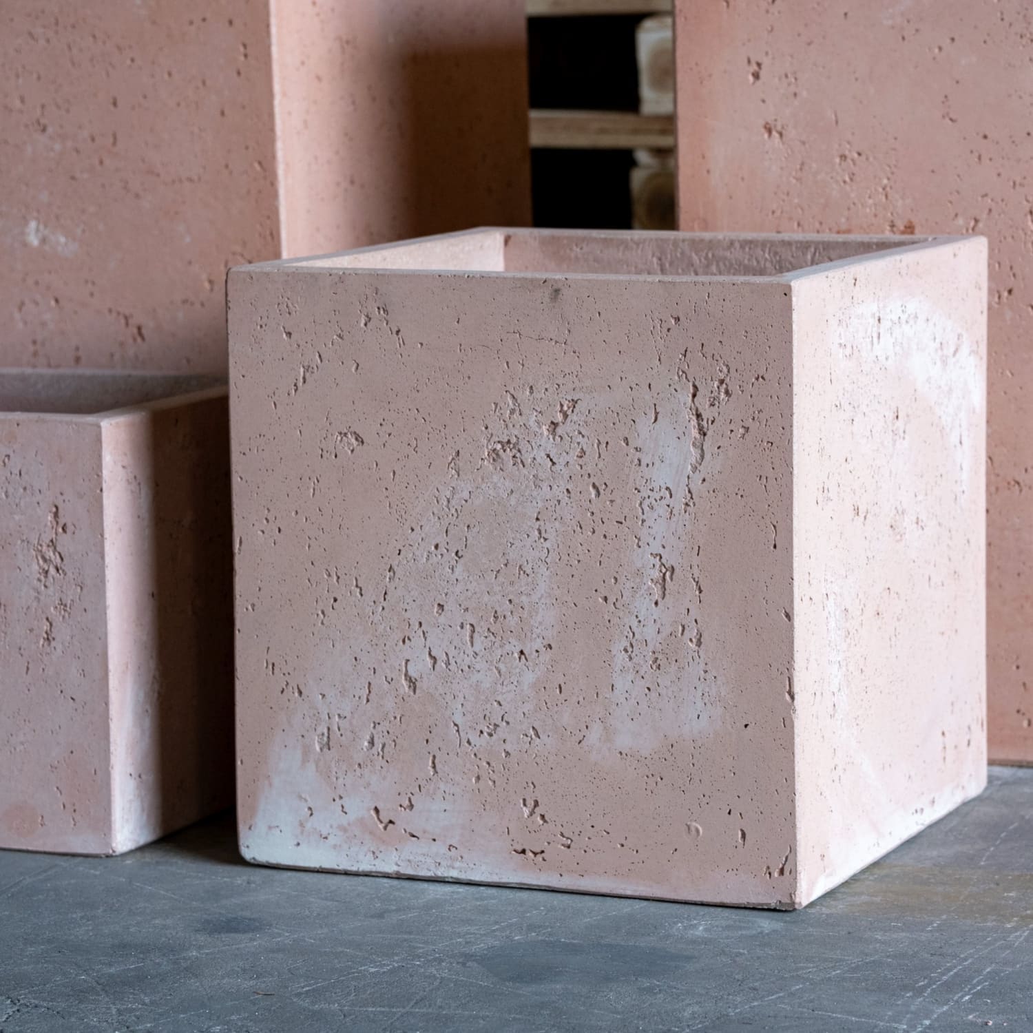 Cubrosa | Blushstone – 70cm Extra Large Concrete Cube Planter – 246L Square Plant Pot