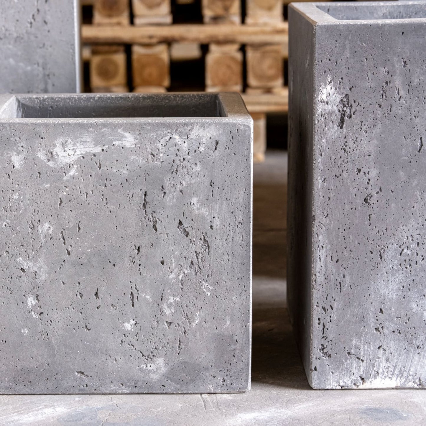 Cubrosa | Onyx Dusk – 100cm XXL Concrete Square Planter – 782L Block Plant Pot