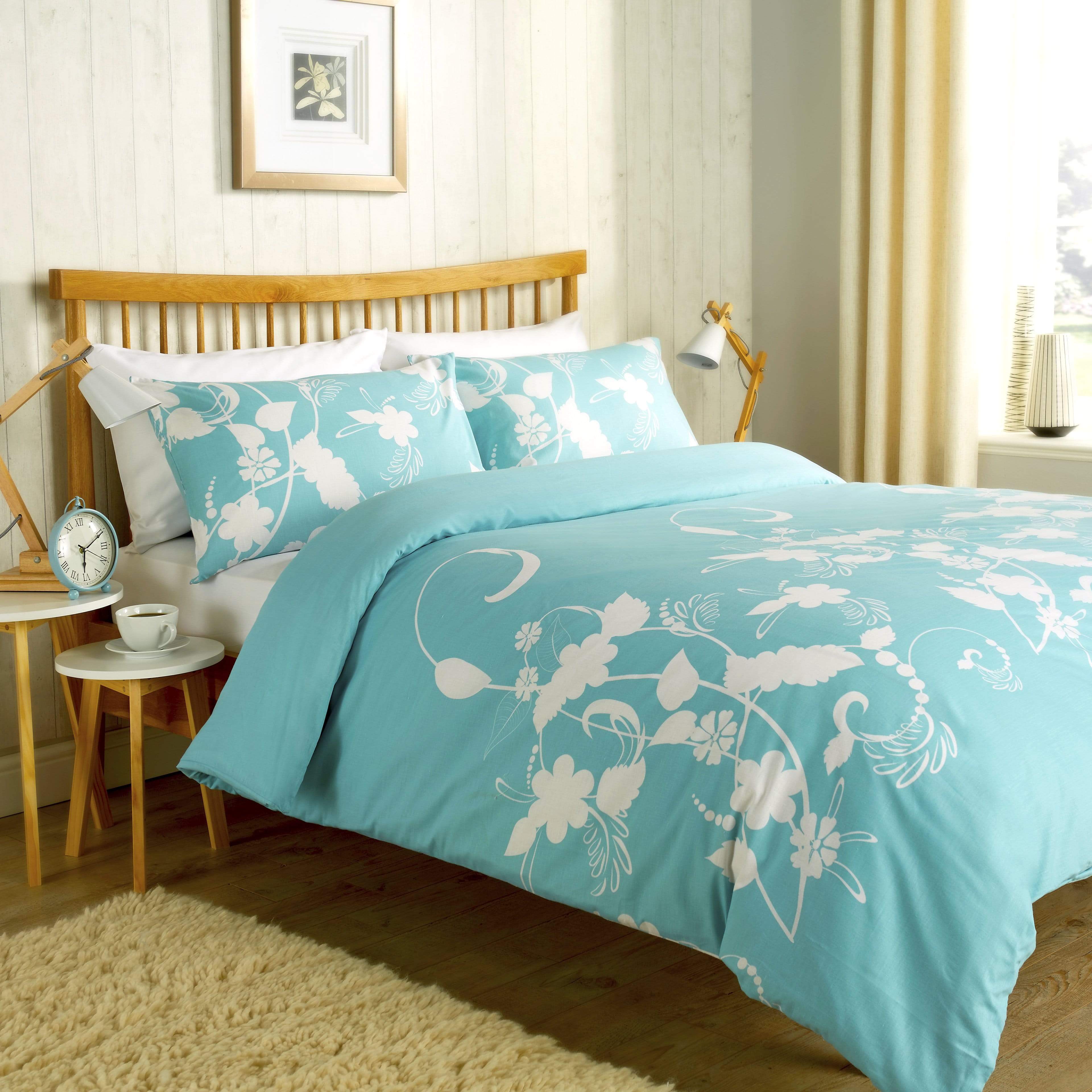 Floral Trail Duvet Set Luxurious Cotton Rich Soft Bedding with Elegant Botanical Design in Single Double King and Super King Sizes OEKO-TEX Certified by OLIVIA ROCCO