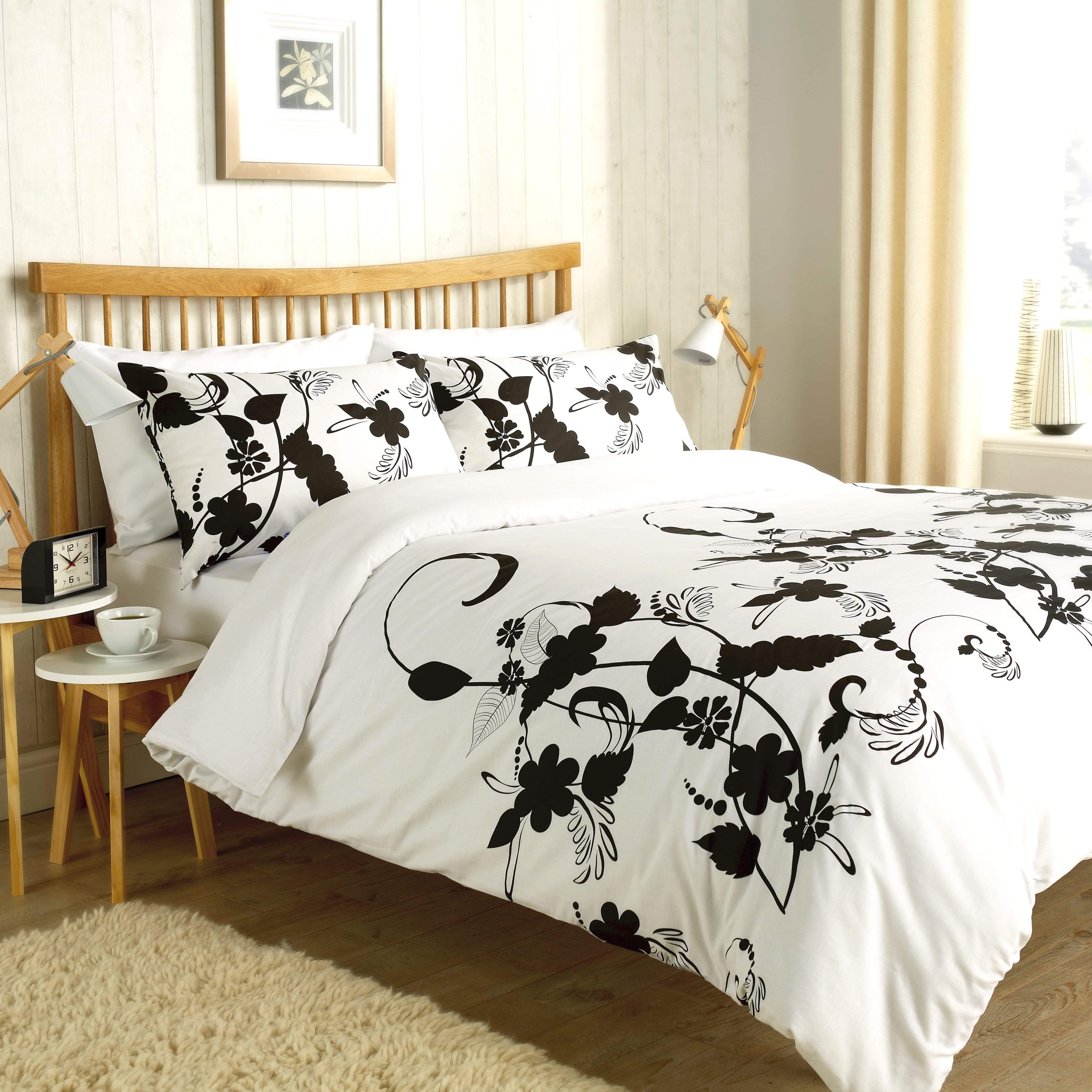 Floral Trail Duvet Set Luxurious Cotton Rich Soft Bedding with Elegant Botanical Design in Single Double King and Super King Sizes OEKO-TEX Certified by OLIVIA ROCCO