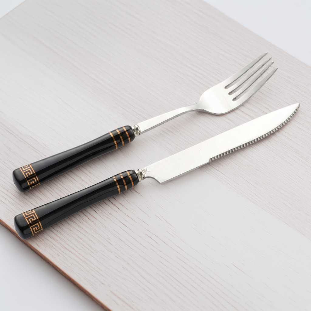 Heritage Gold 16-Piece Cutlery Set – Black