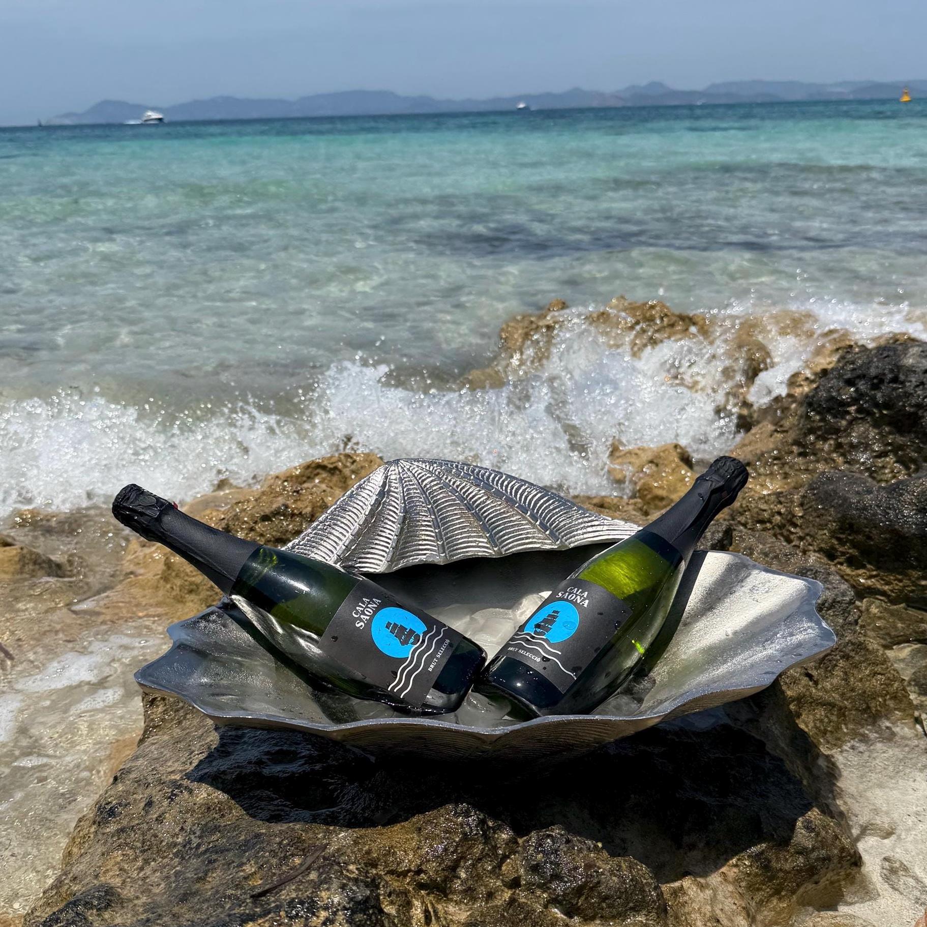 Clamshell Solid Champagne Ice Bucket ~ Wine Cooler