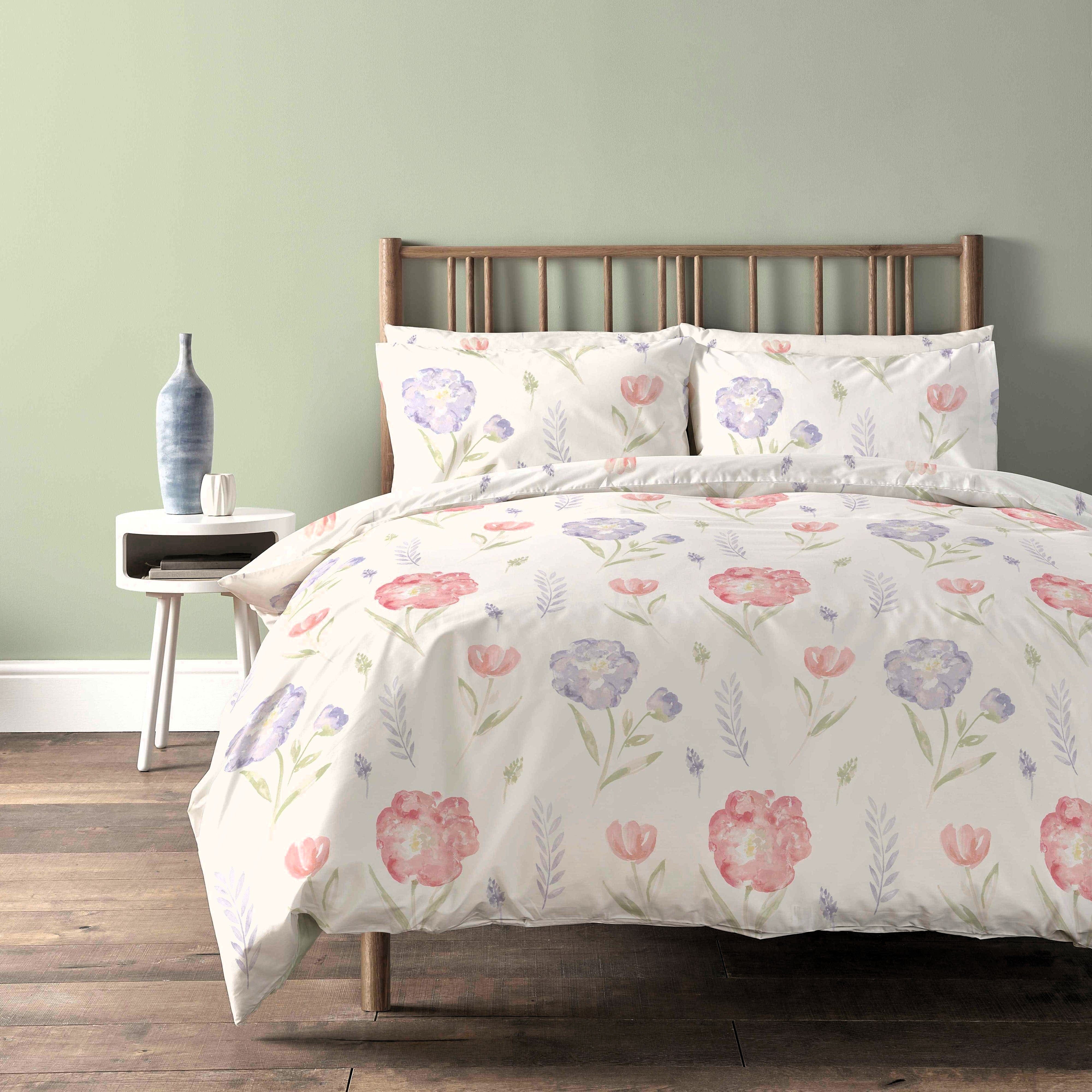 OLIVIA ROCCO Luxury Super Soft Cotton Rich Duvet Sets Easycare Comfortable Bedding Includes Duvet Cover & Pillowcases in Single Double King Size