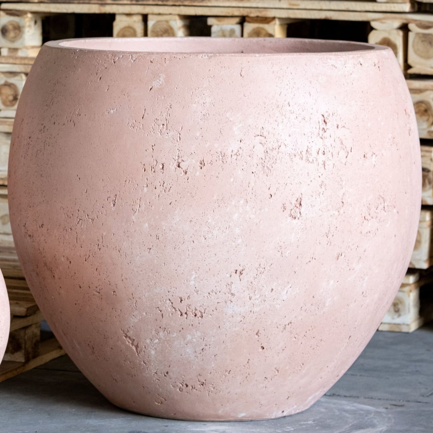 Orbello | Blushstone – 110cm XXL Concrete Sphere Planter – 686L Round Plant Pot
