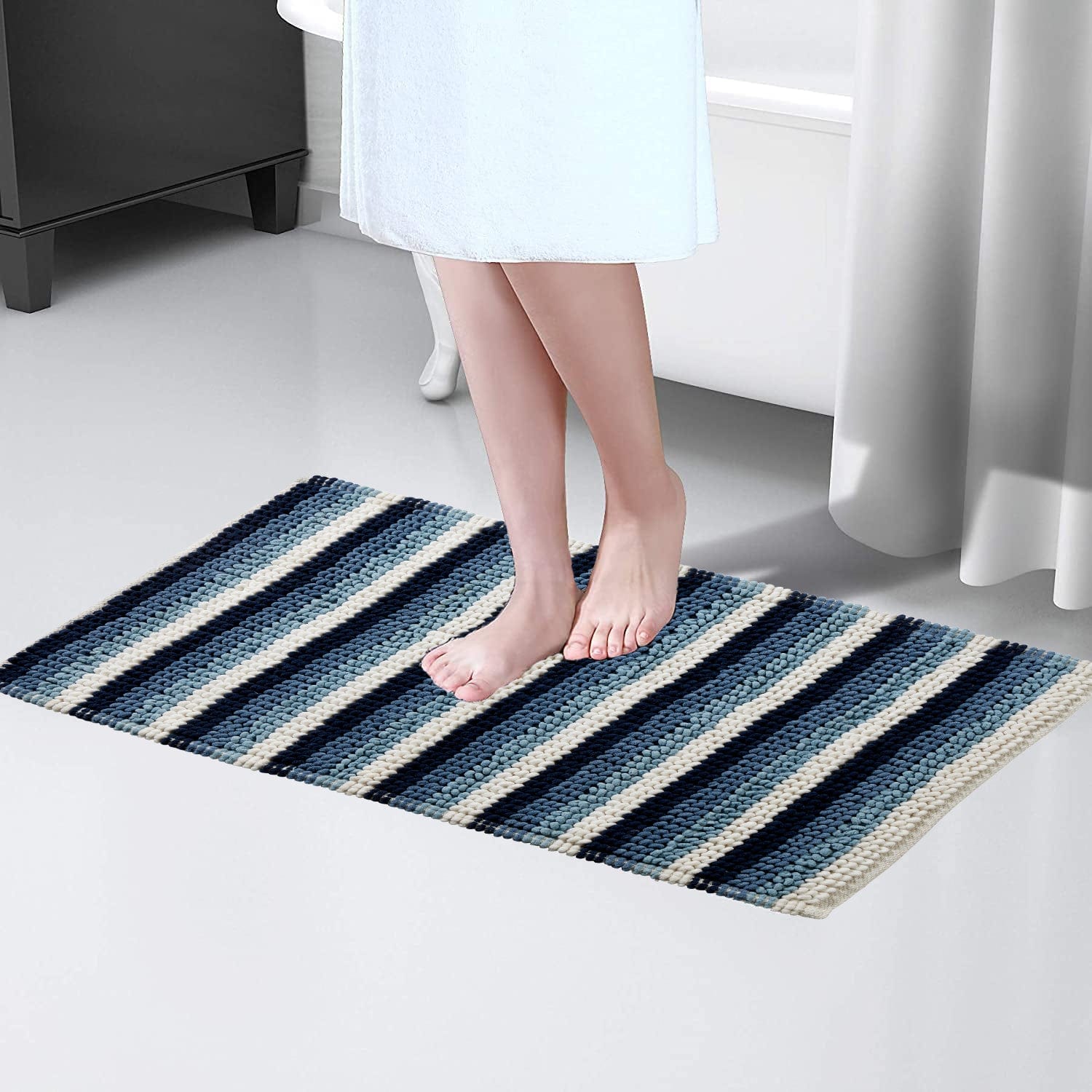 Padstow Super Soft Absorbent Stripe Bathmat 50 x 80 cm Quick-Drying Anti-Slip Durable Bathroom Accessory by OLIVIA ROCCO