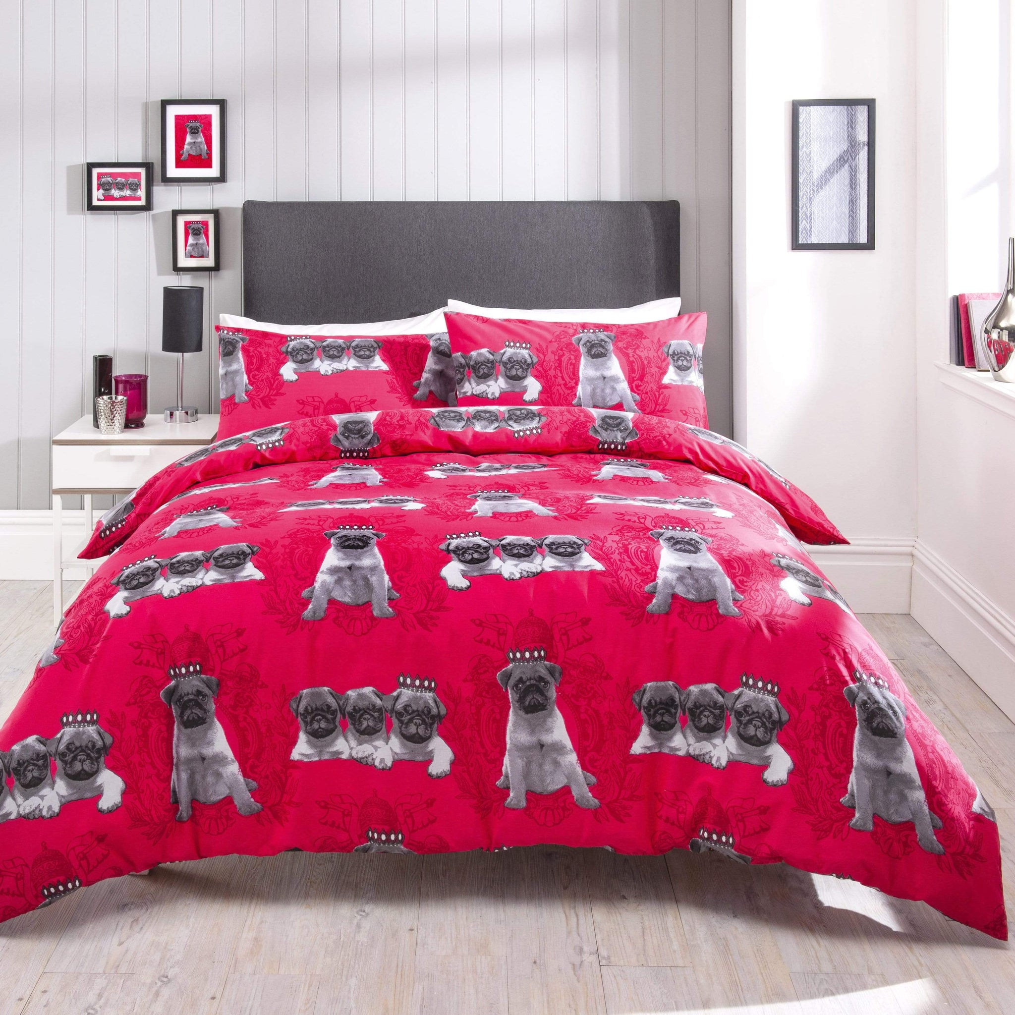 Pugs Duvet Cover Set Elegant Cotton Rich Bedding with Bold Vibrant Colours Available in Single Double King Sizes by OLIVIA ROCCO