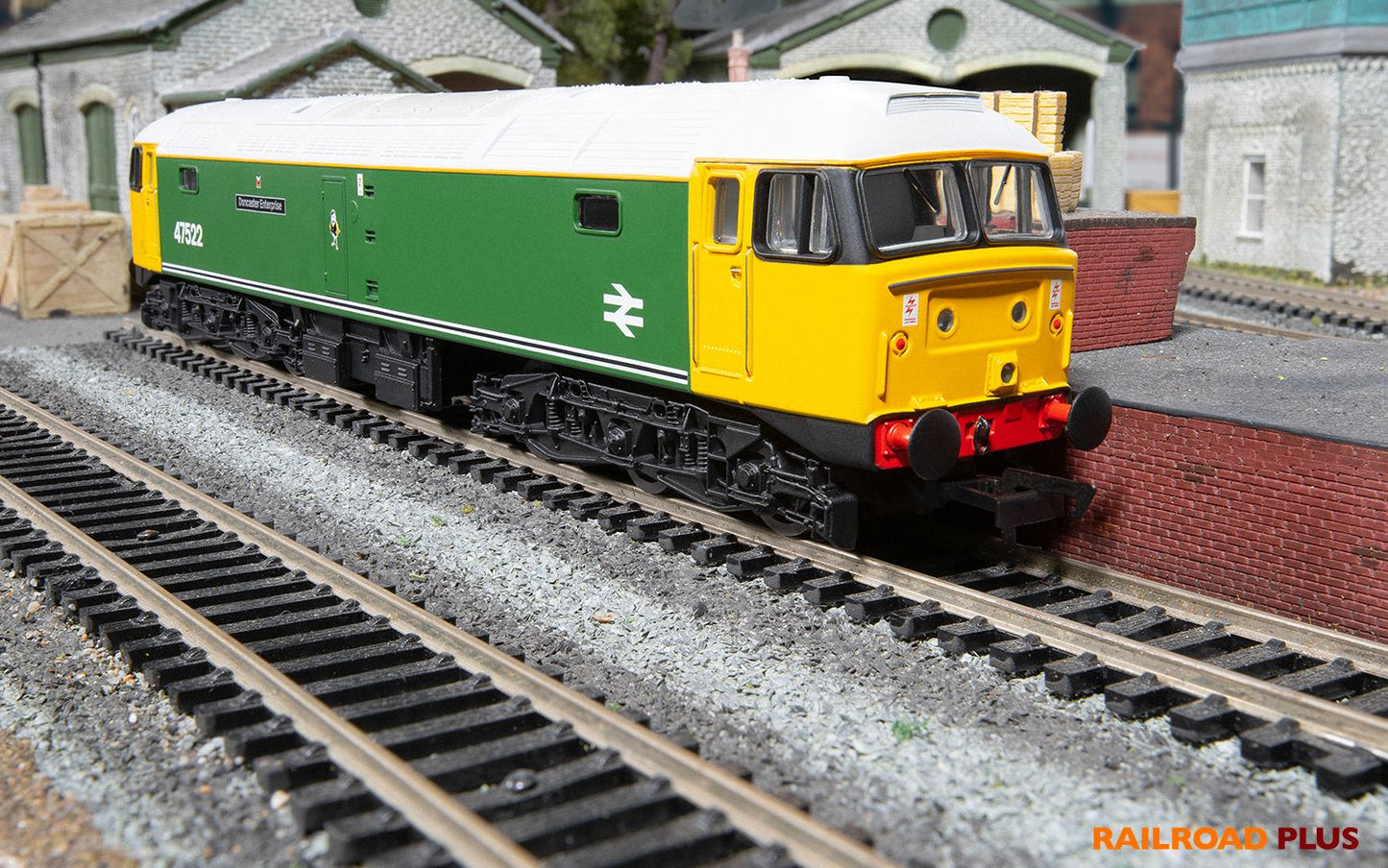 Hornby R30382 RailRoad Plus BR, Class 47, Co-Co, 47522 'Doncaster Enterprise' Diesel Locomotive - Era 8