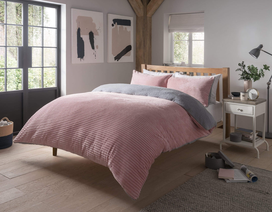 Ribbed Fleece Reversible and Plush Teddy Duvet Set for Cosy Winter Nights Multiple Sizes & Elegant Colours OEKO-TEX Certified by OLIVIA ROCCO