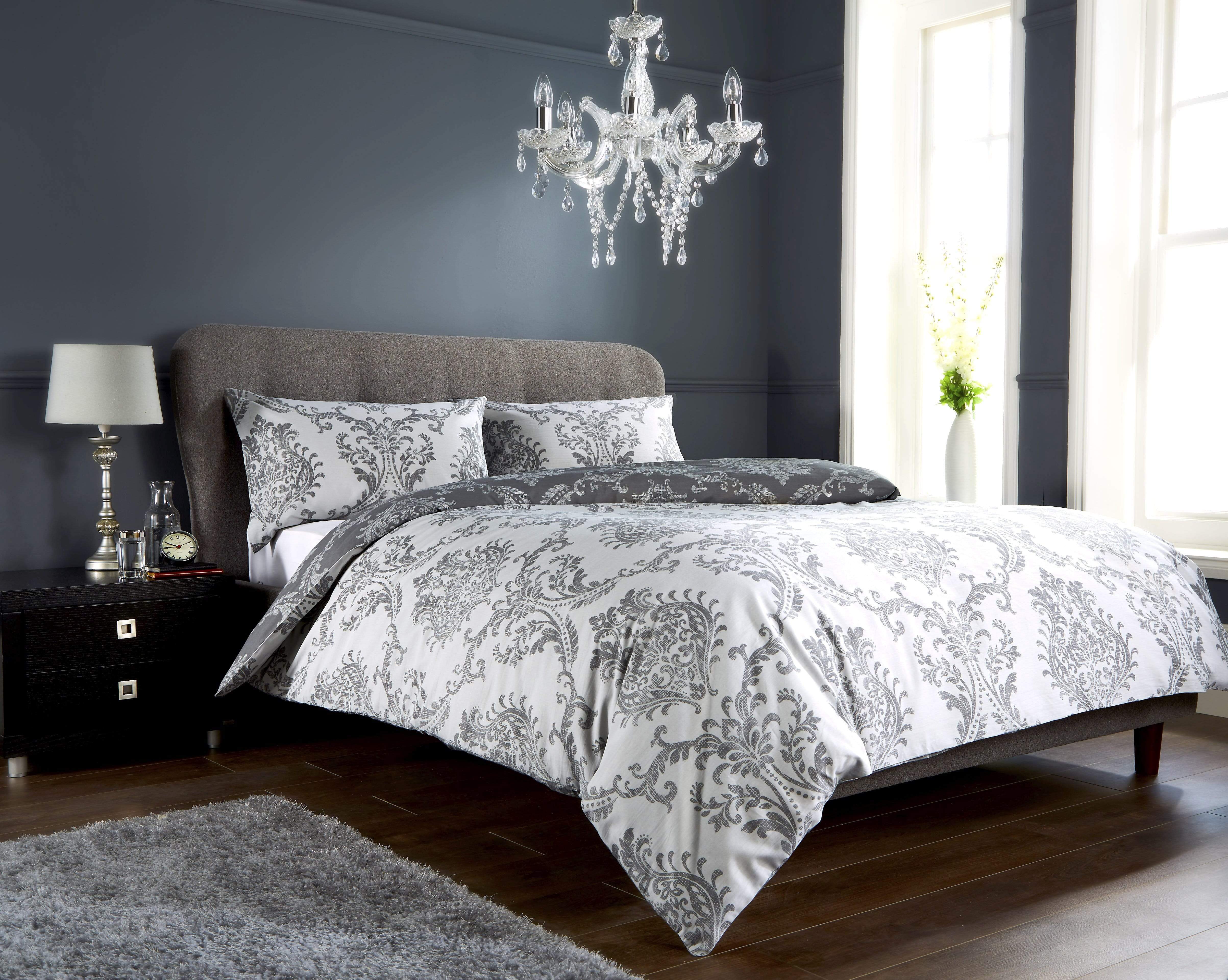 Royal Damask Luxury Super Soft Cotton Rich Duvet Set Easycare Comfortable Bedding Includes Duvet Cover & Pillowcases in Single Double King Sizes by OLIVIA ROCCO