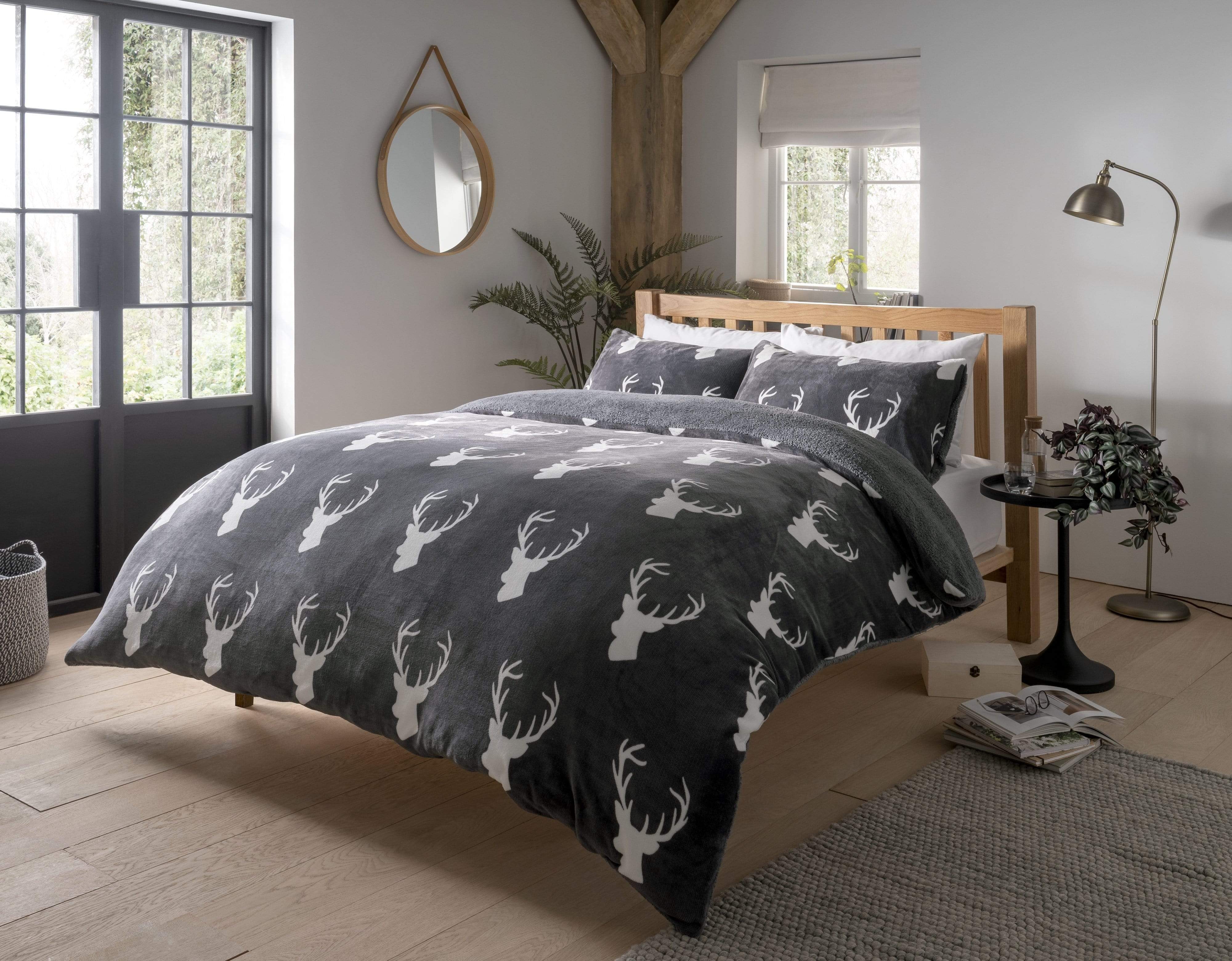 Stag Reversible Teddy Faux Fur Fleece Duvet Set Super Soft Charcoal Grey Warm Bedding OEKO-TEX Certified Available in Single Double King Sizes by OLIVIA ROCCO