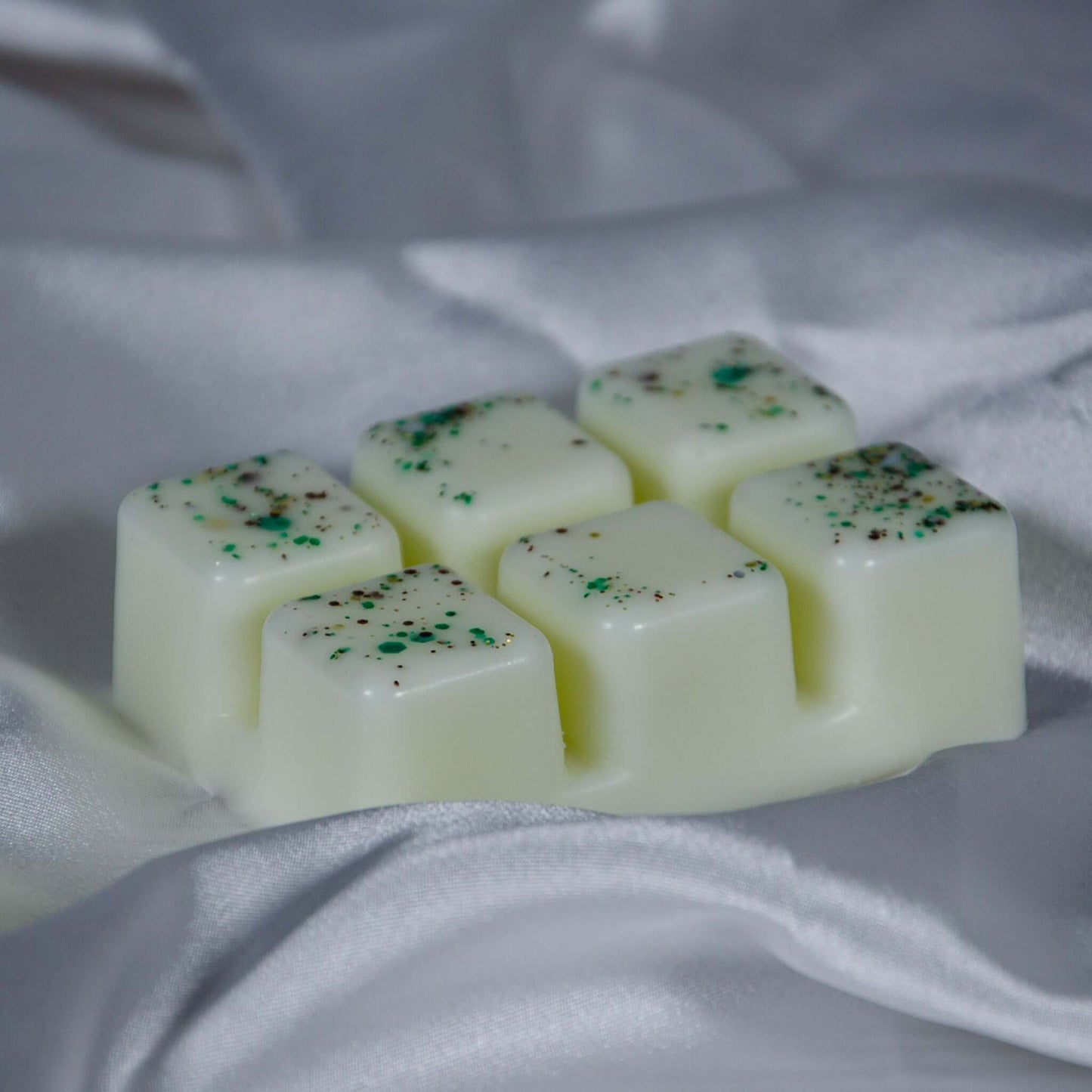 Lemongrass & Ginger - Wax Melt Clamshell